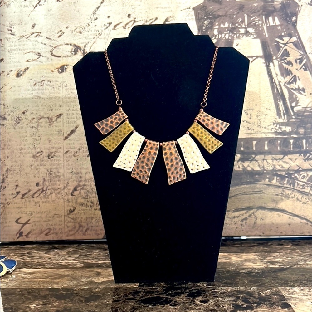 Elegant Multicolor Statement Necklace EUC